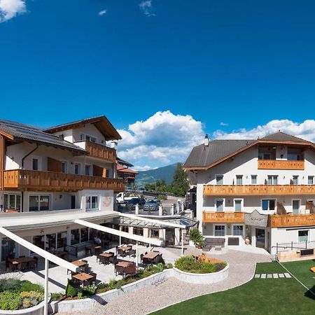 Hotel Oberwirt เฟลด์ทูร์นส์ ภายนอก รูปภาพ